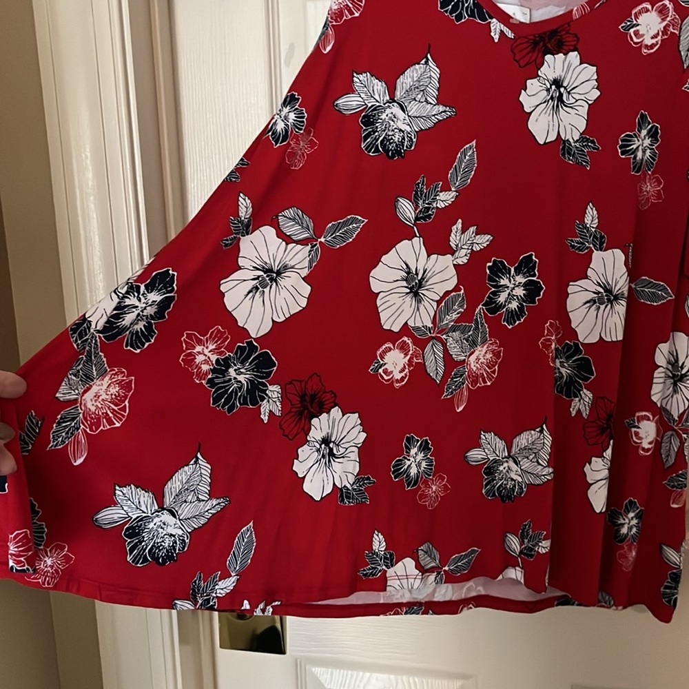 WESTPORT FLORAL TOP - Picture 5 of 7